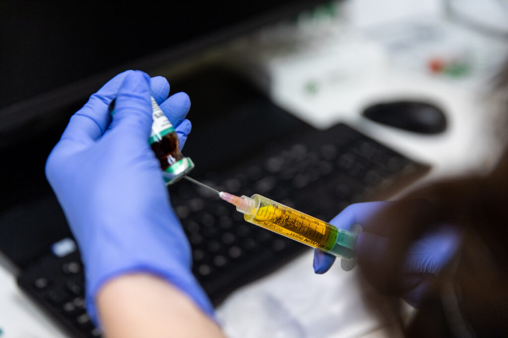 A provider uses vitamin therapy for a client wondering how to improve white blood cells in Nashville.