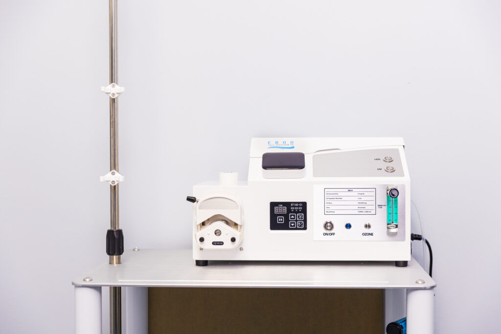 The EBOO machine sits on top of a table. Clients use EBOO for biohacking in Nashville.